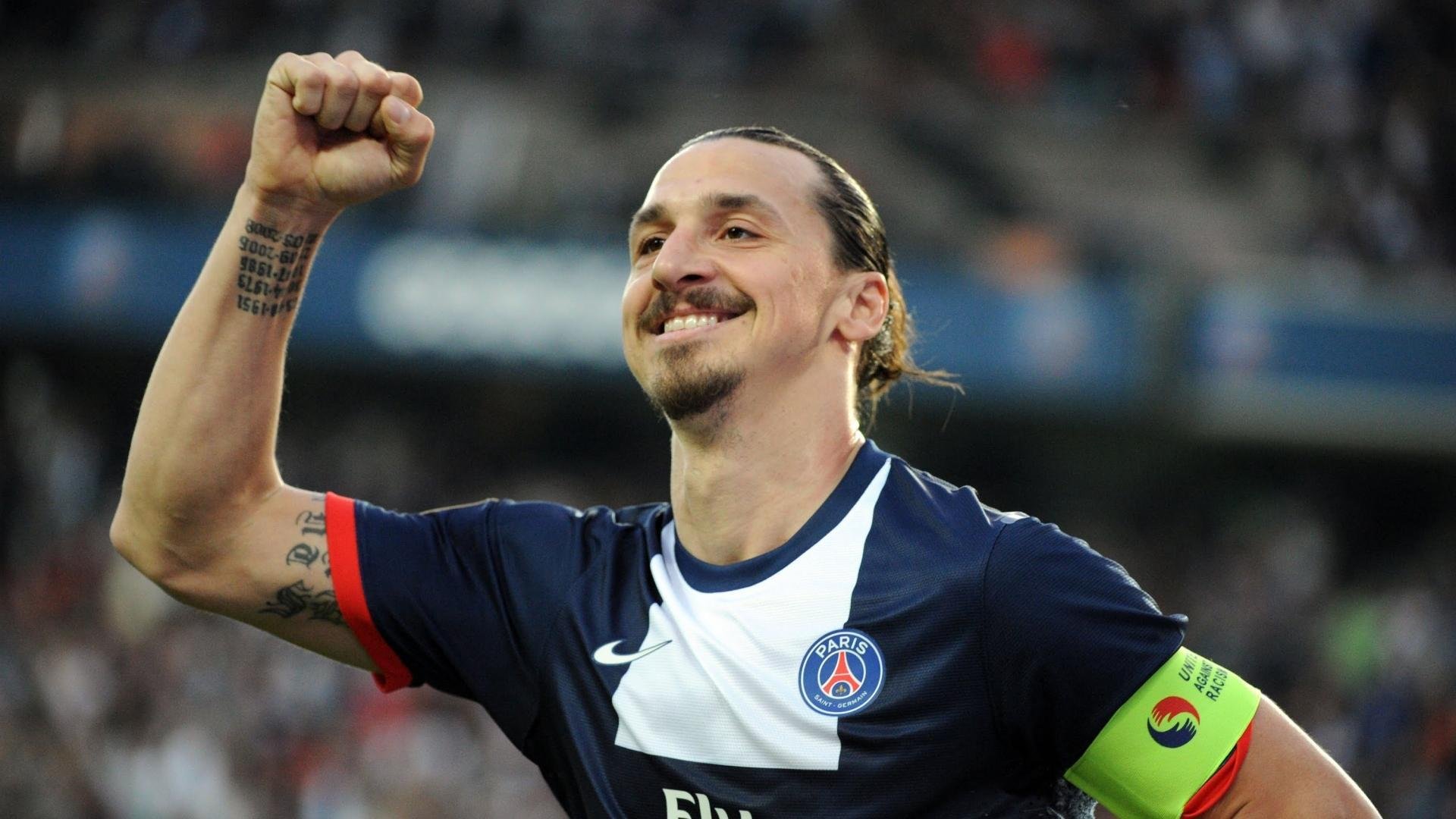 英超密集赛程下球员疲劳监测与恢复策略探索,英超伤病报告_球员受伤成本逐年攀升